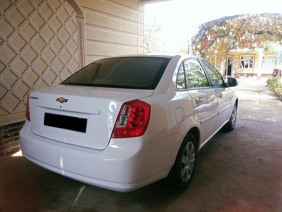 Gentra Yili: 2021  Noyabr Yoqilgʻi Turi:Benzin. Kraska: Toza.  ABS:bor