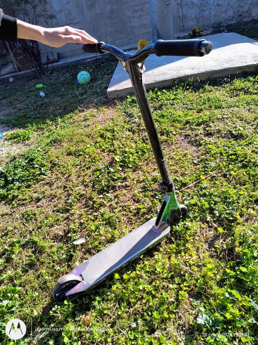 Продам трюковой самокат и комплектующие
