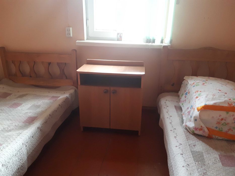 Шкафчик , тумба маленькая