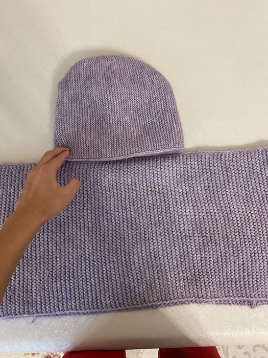 Шапка вязанная ,тёплая