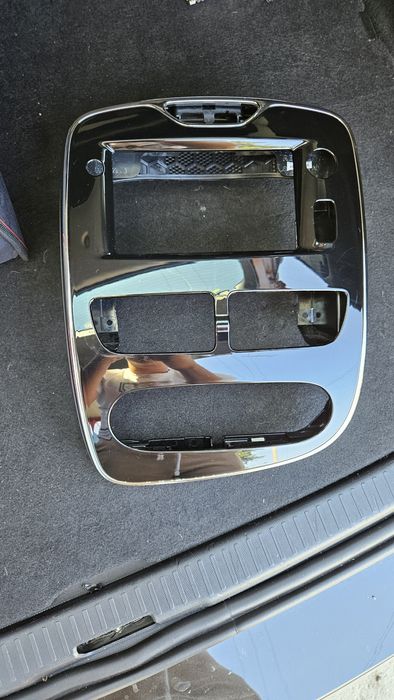 Rama navigatie clio IV