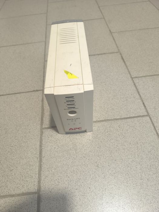 Продам ИБП APC 500