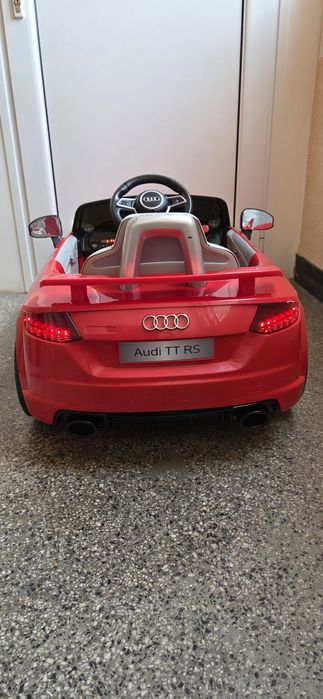 Акумулаторна кола с родителски контрол 6V AUDI TT ЧЕРВЕН