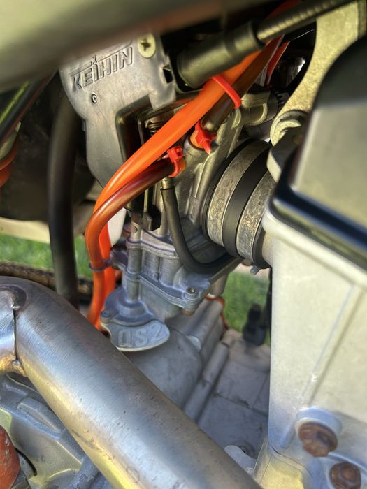 Продавам ktm sxf 250 4 тактов 2008