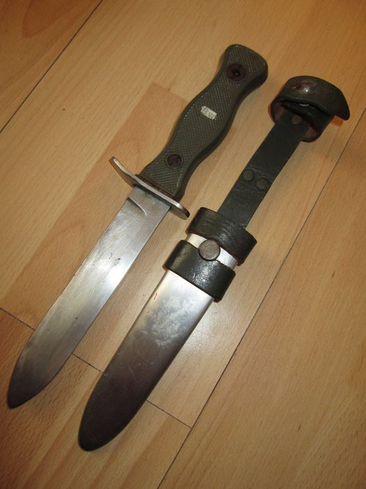 Боен Нож  1970те HSK70 Германия