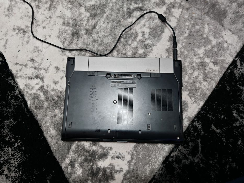 Dell Latitude i5 gen1