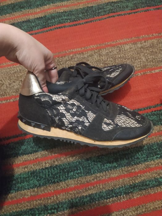 Продам обувь так как