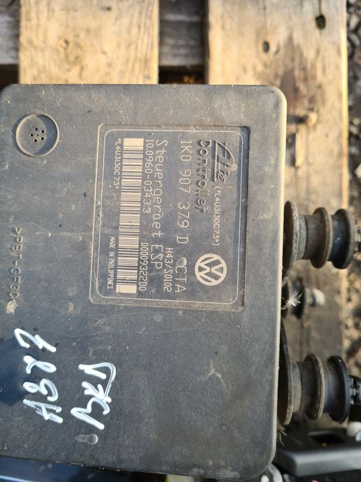 Ceasuri bord,mp3,pompa abs,panou clima Audi A3 8p,BKD