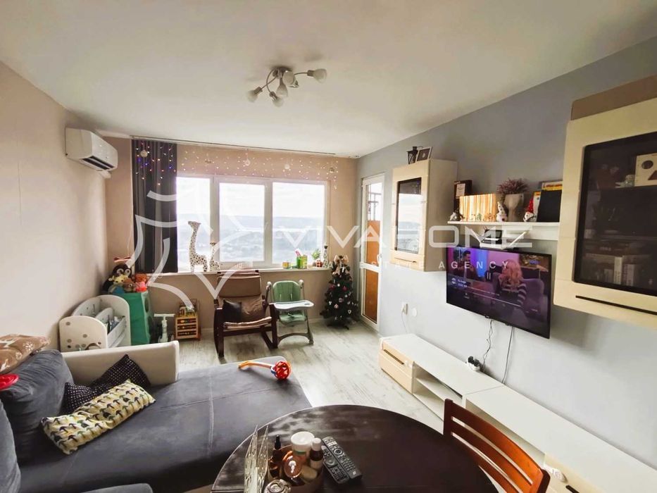 Продава се Тристаен апартамент в Варна, Възраждане 3 - 61 кв.м за 1086 €/кв.м - Снимка #2