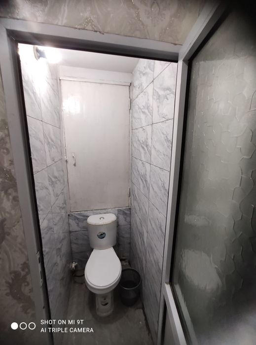 Shaxari yaxshi joydan kvartira sotiladi telepashni yonidan