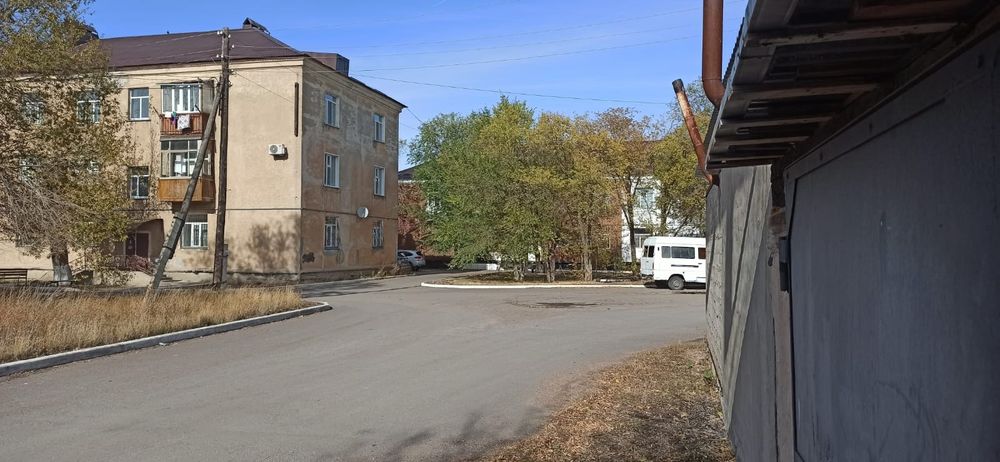 Продаётся гараж в центре города