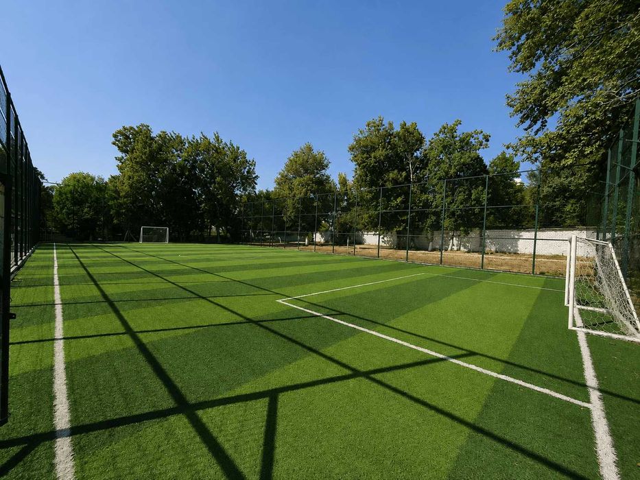 Mini futbol polya, futbol maydoni Shayxontohur Chorsu Мини футбол Поле