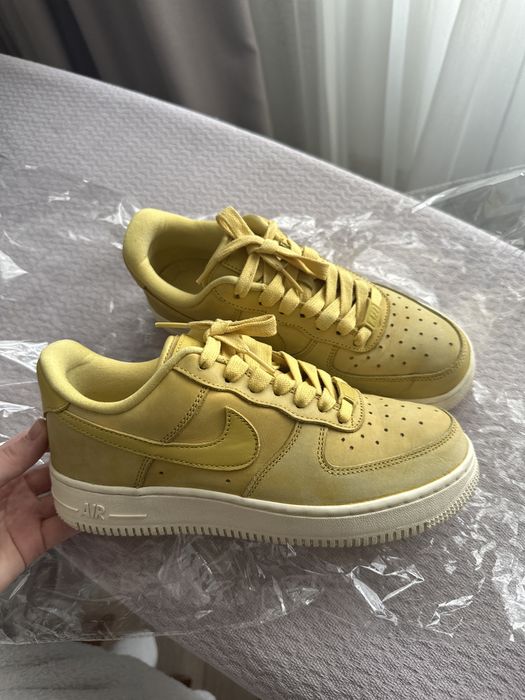 Nike кроссовки 36,5-37 оригинал натуральная кожа