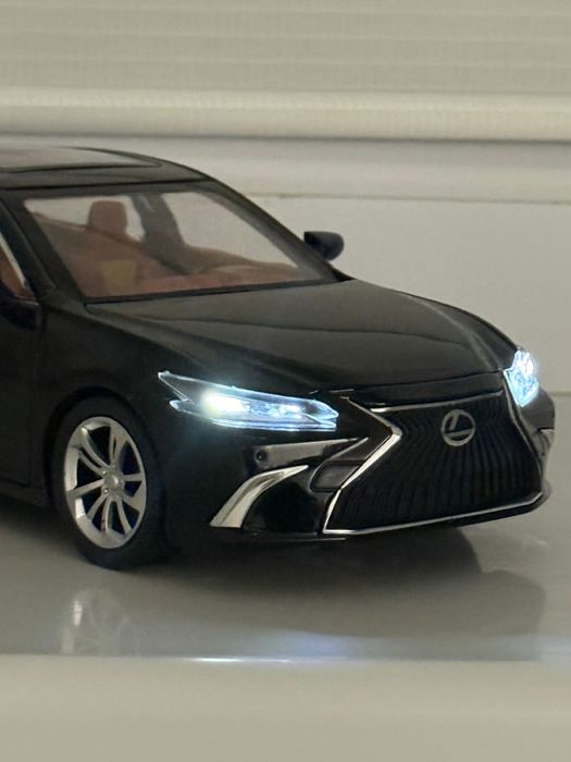 Сувенирный машина лексус