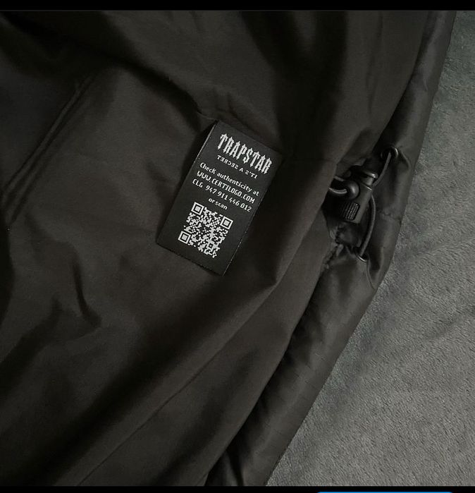 Trapstar shooters puffer