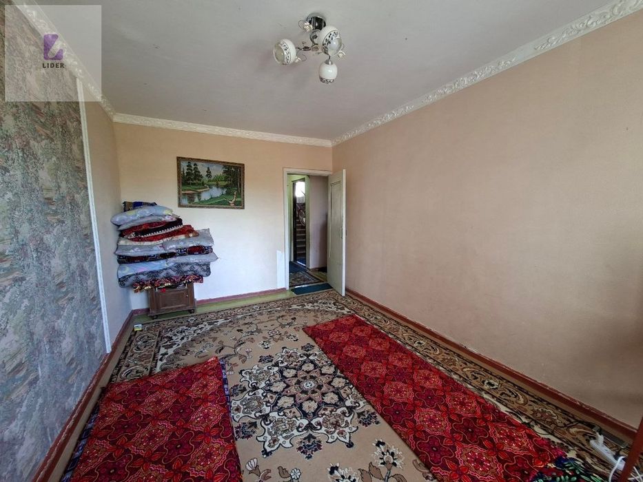 Продается 2х комнатная квартира. Саттепо. Базарчик