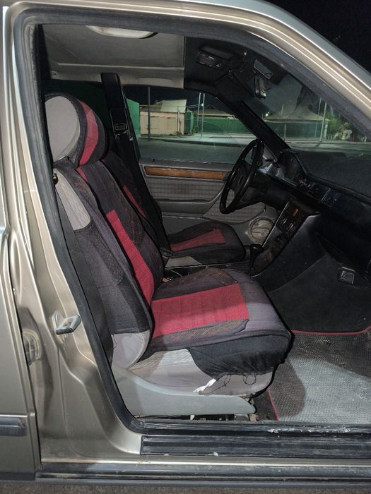 Мерс 124 срочно срочно