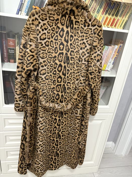 Продам шубу! Леопард!