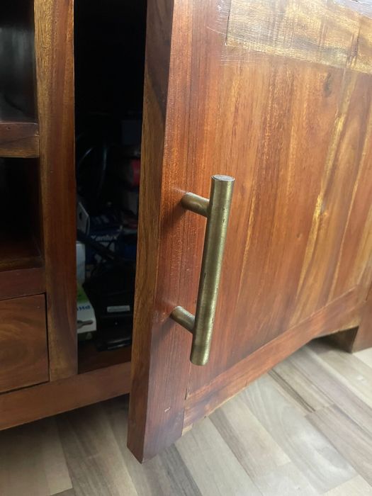 Vand mobilier lemn masiv  Exotique
