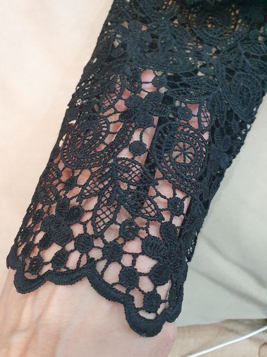 Платье 44 разм 2 000 тг