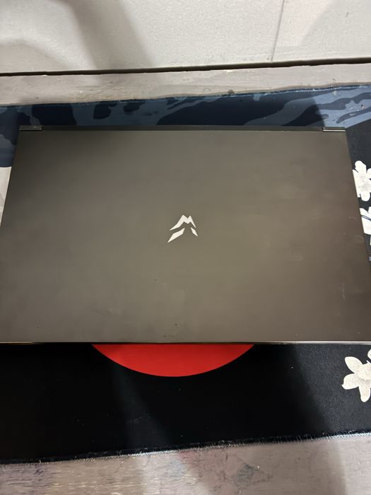 Продам игровой ноутбук ardor gaming