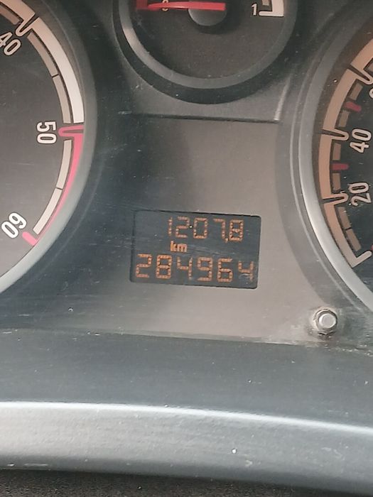 Opel corsa 2009 înmatriculată