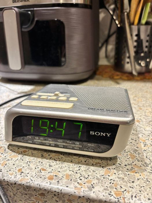 Radio ceas Sony radio