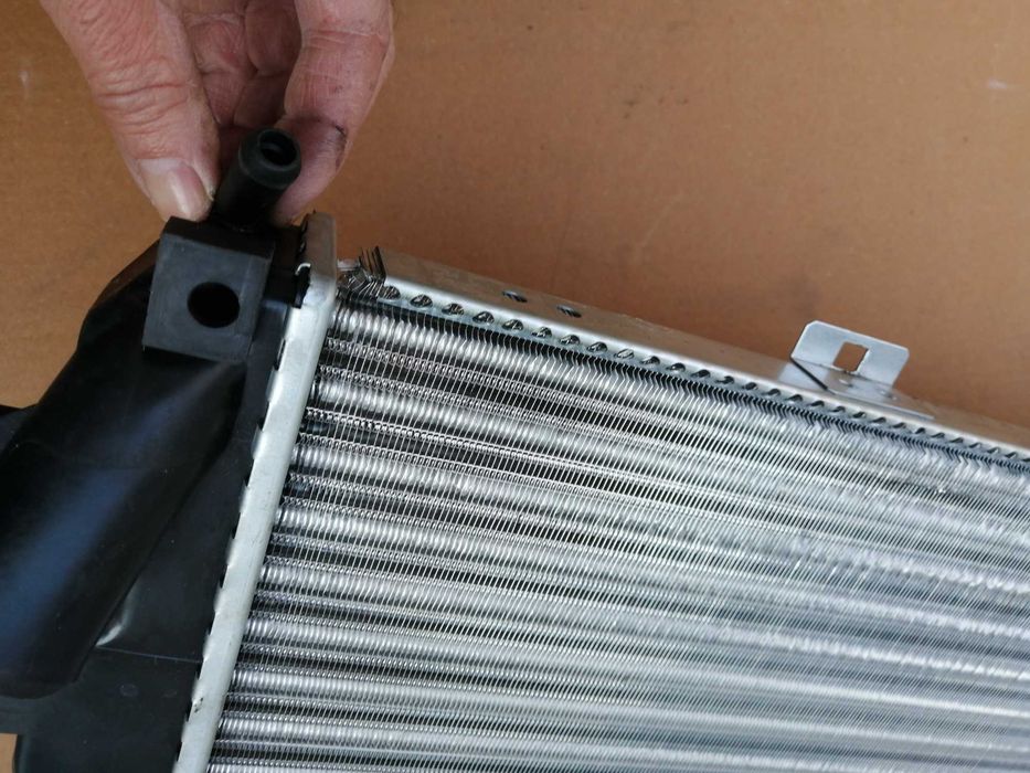 radiator Opel Astra H 1,7 - 1,9 diezel 100 lei