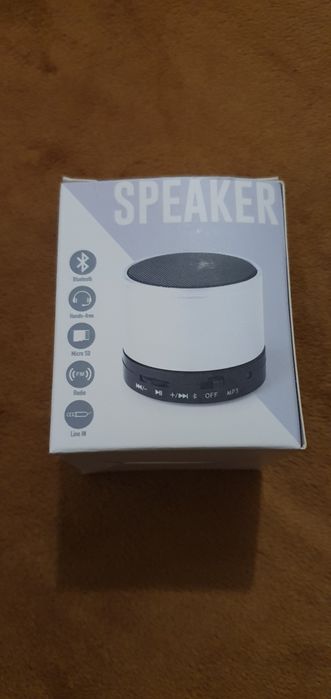 Boxa bluetooth alba