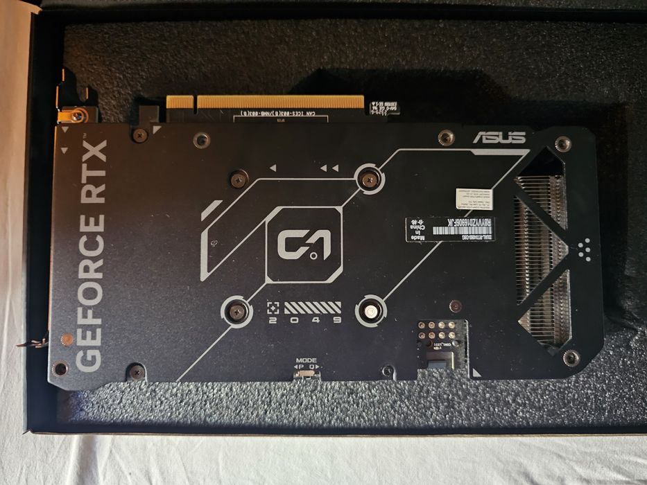 Placa Video ASUS RTX 4060 DUAL OC 8 GB