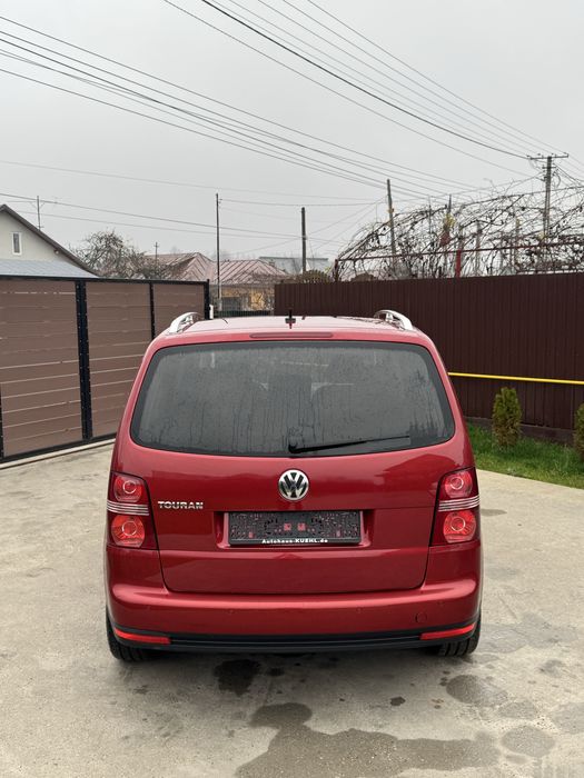 Volkswagen touran 2010 7 locuri Euro 5 Recent adus