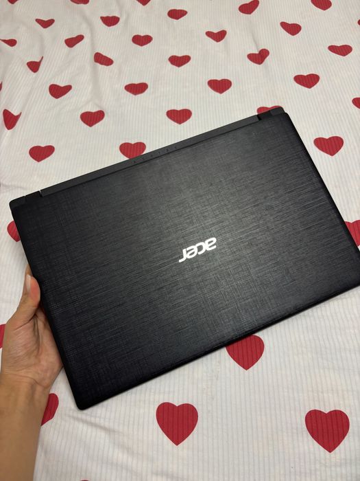Продаю ноутбук Aser Aspire 3