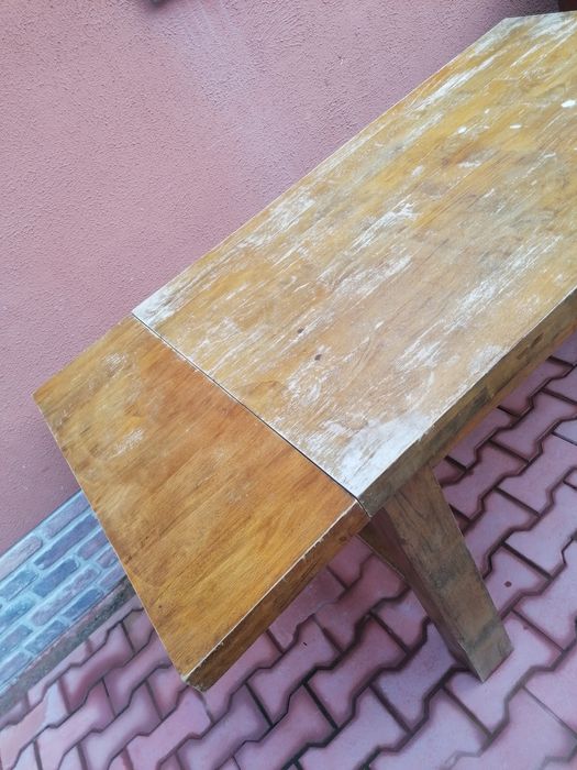 Комплект масивна дървена маса и 6 стола