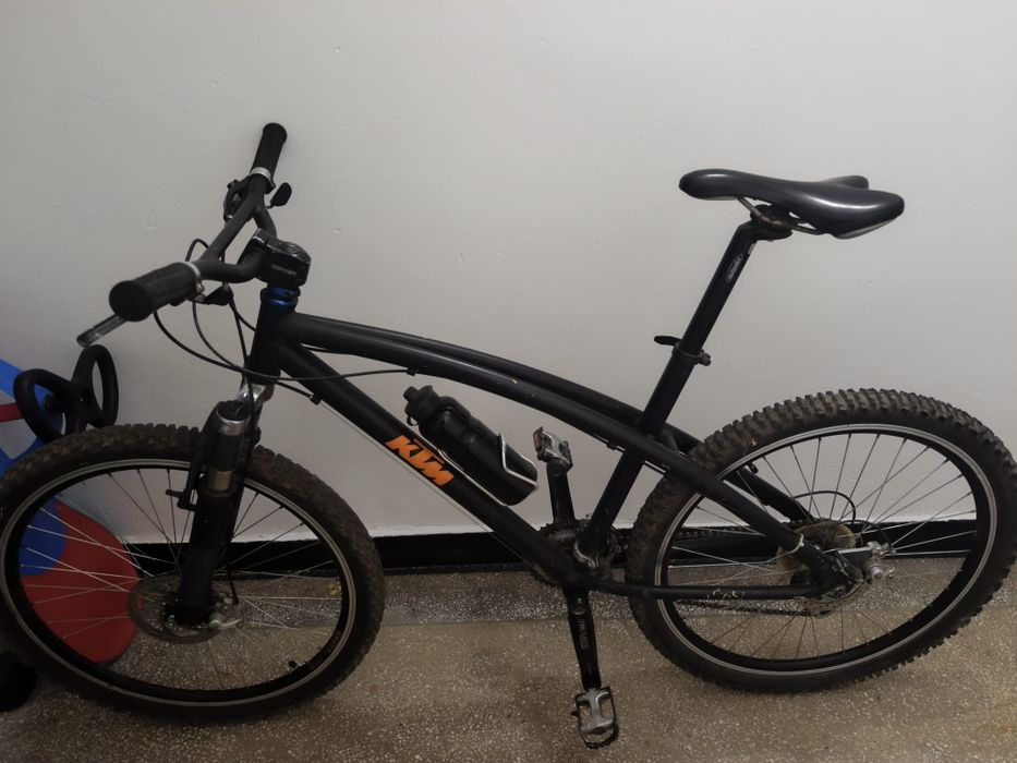 Bicicleta cadru aluminiu