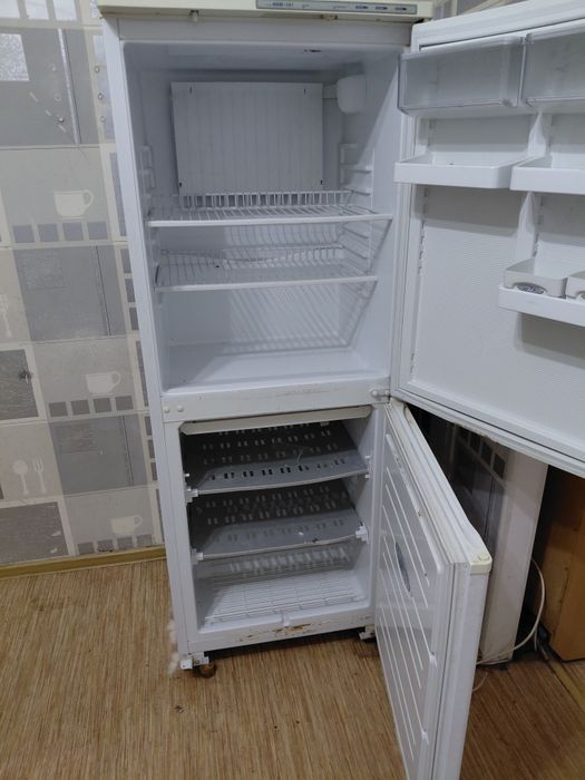 Продам холодильник б.у.