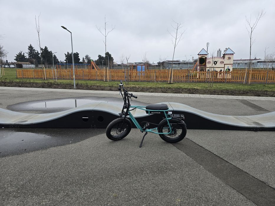 Bicicleta asistata electric