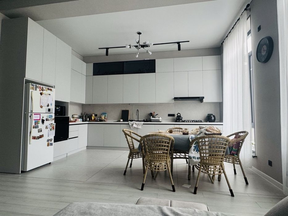 Дом продаётся Хушнут 2,7 соток 240 кв м 210.000&