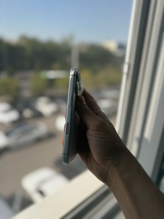 Apple iPhone 17 Pro 256GB Silver e-sim (верифицирован)