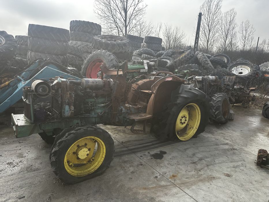 Dezmembrez john deere 5500