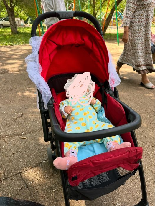 Коляска прогулочная