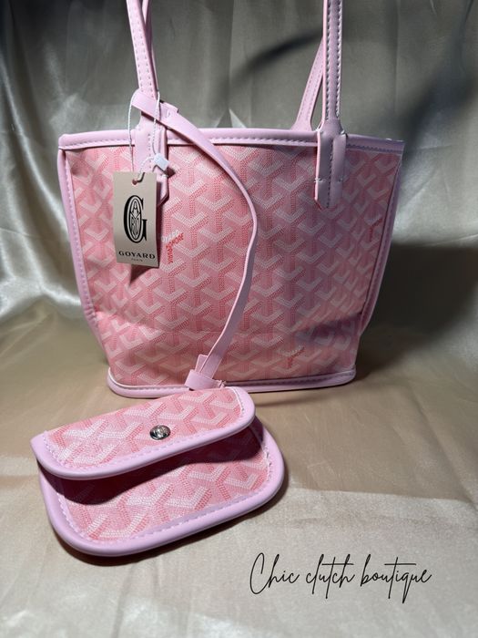Poseta Goyard roz