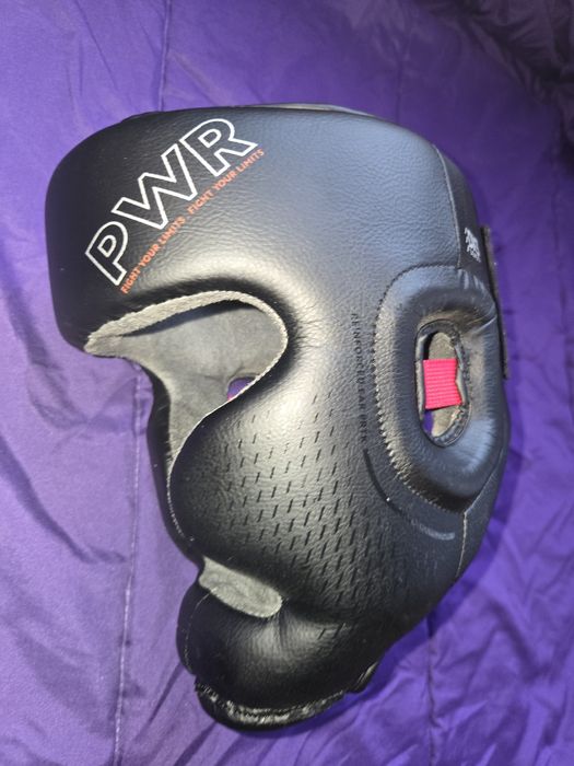 Каска за бокс кикбокс мма