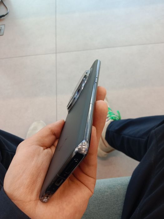 Oppo find x6 pro(на запчасти)