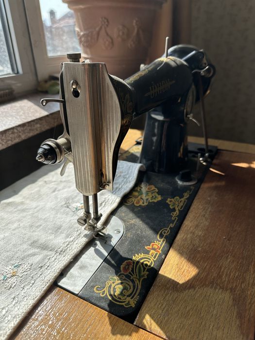 Шевна машина - Руска