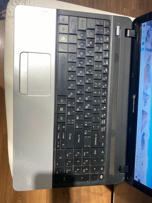 Acer Packard Bell intel core i5/Nvidia GeForce