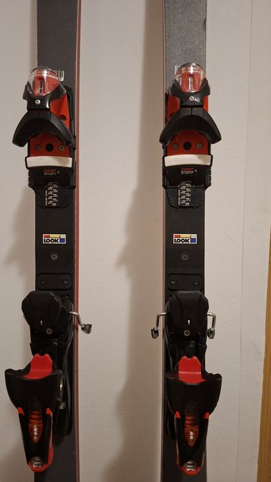 Schi ski schiuri Van Deer Pro 21 s 174 cm