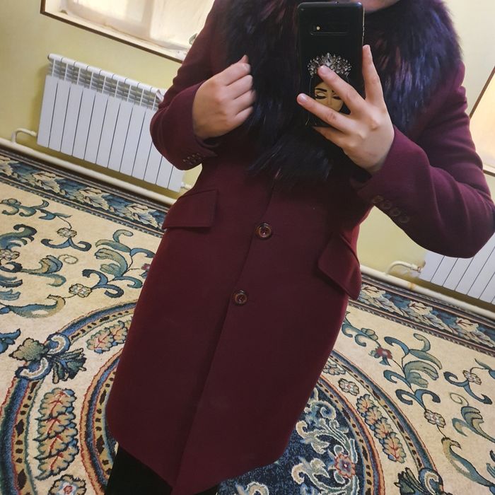 Ayollar qishki paltosi