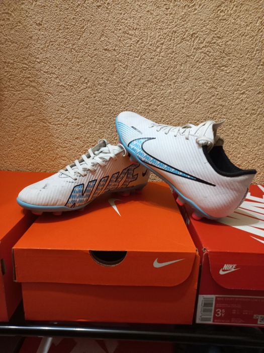 Бутонки Nike Mercurial