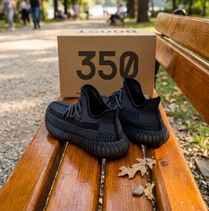 Adidasi Yeezy Boost 350 Negru Black - Unisex