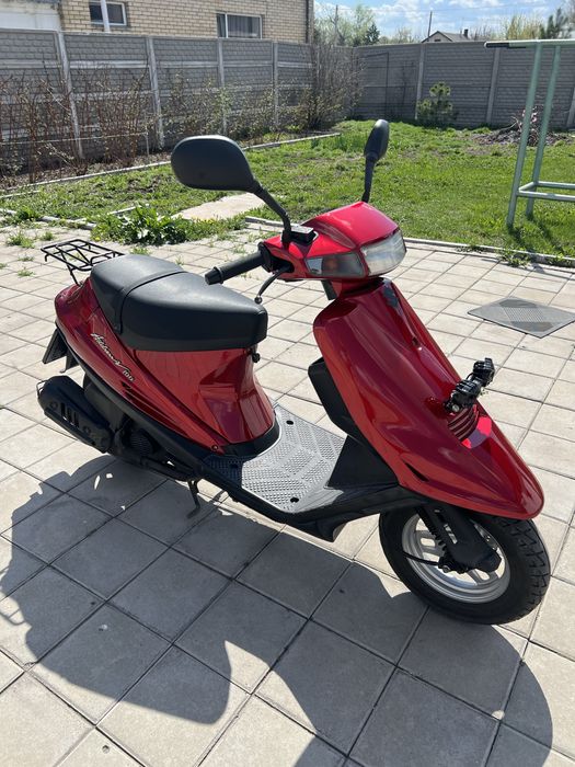 Продам скутер Suzuki